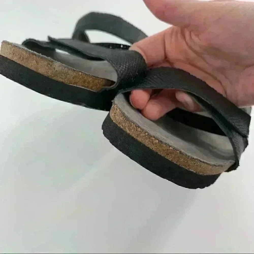 Naot sandals 39 8 black leather snakeskin print sticky strap walking comfort - Picture 10 of 12